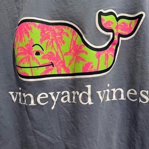 Vineyard Vines Medium T-shirt